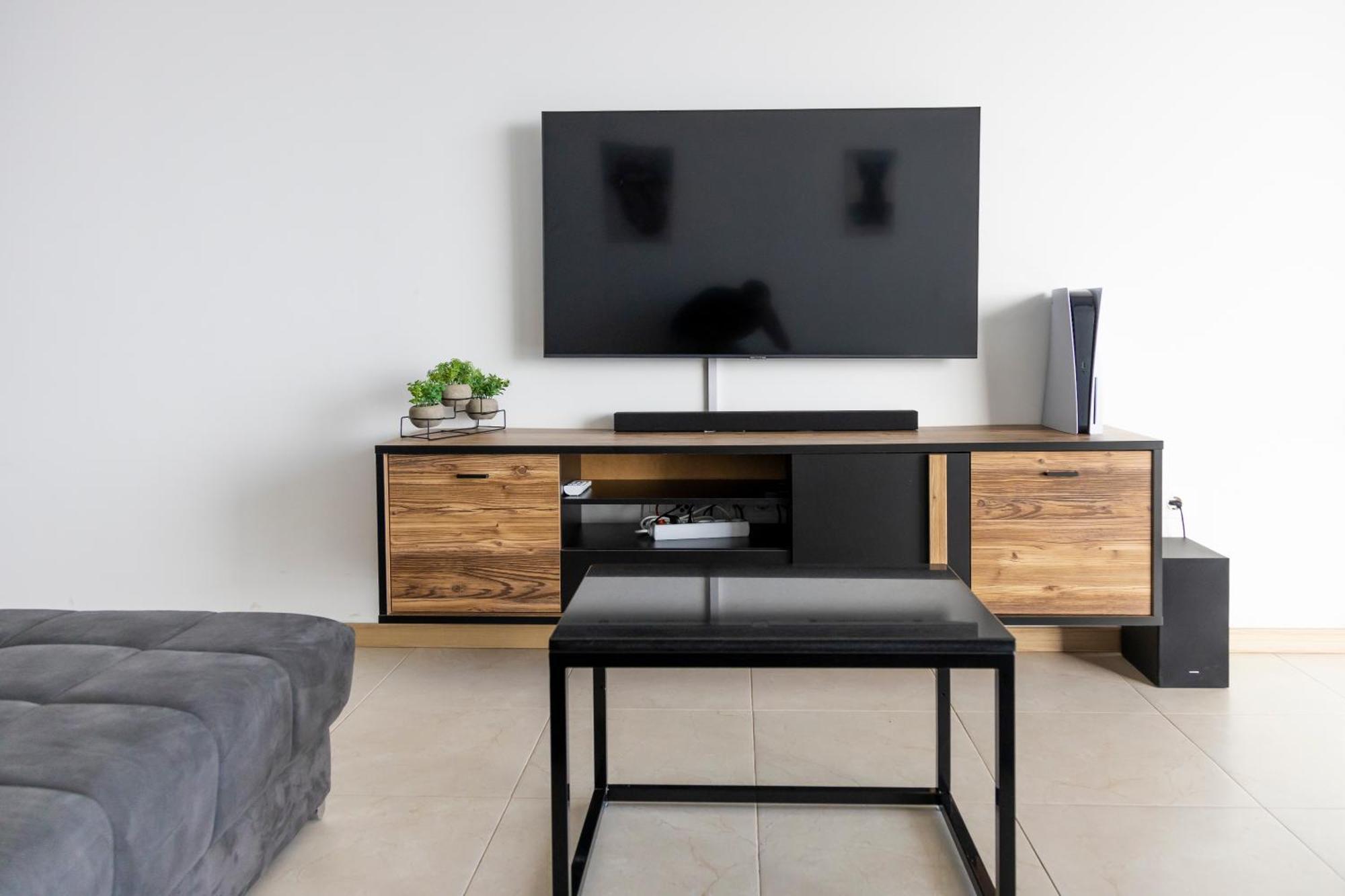 3 Bdr Aprt, Amazing Seaview, Rooftop Pool - Lcgr Πράγια Εξωτερικό φωτογραφία